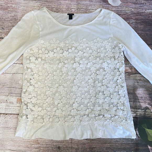 J. Crew • Off White Embroidered Top • Sz S - Picture 5 of 10